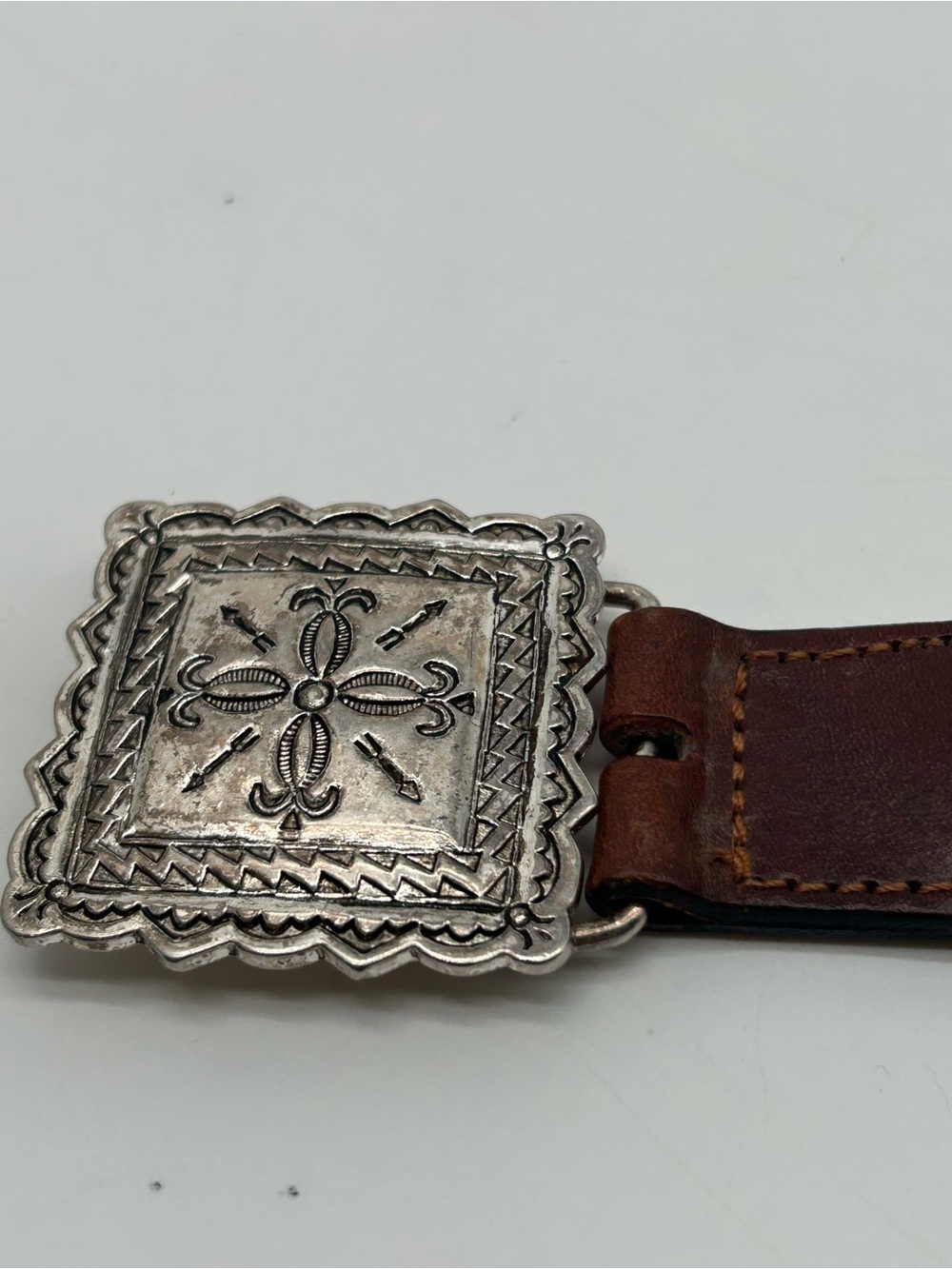 Vintage Braided Brown Red and Green Leather Belt with Silver Accent Squares - Picture 4 of 9